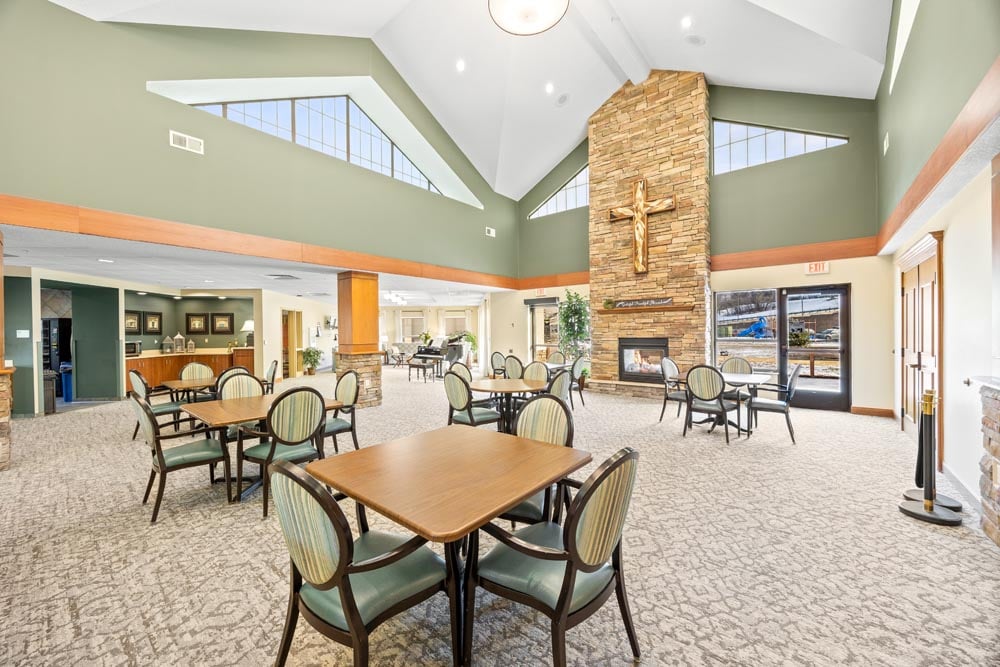 the-fountains-at-hosanna-dining-room-tables